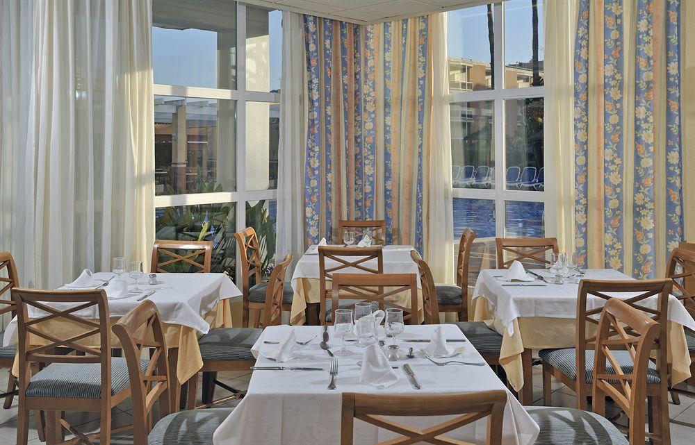 Globales Santa Ponsa Park Hotel Restoran gambar